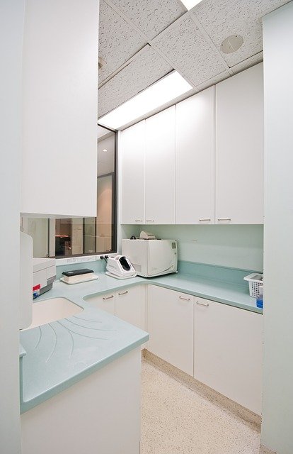 salle stérilisation cabinet dentaire